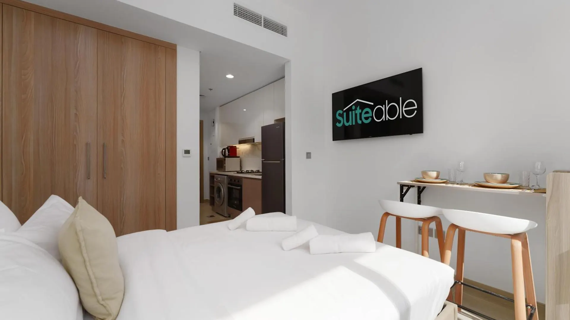 Daire Premium Studio In Azizi Riviera Dubai