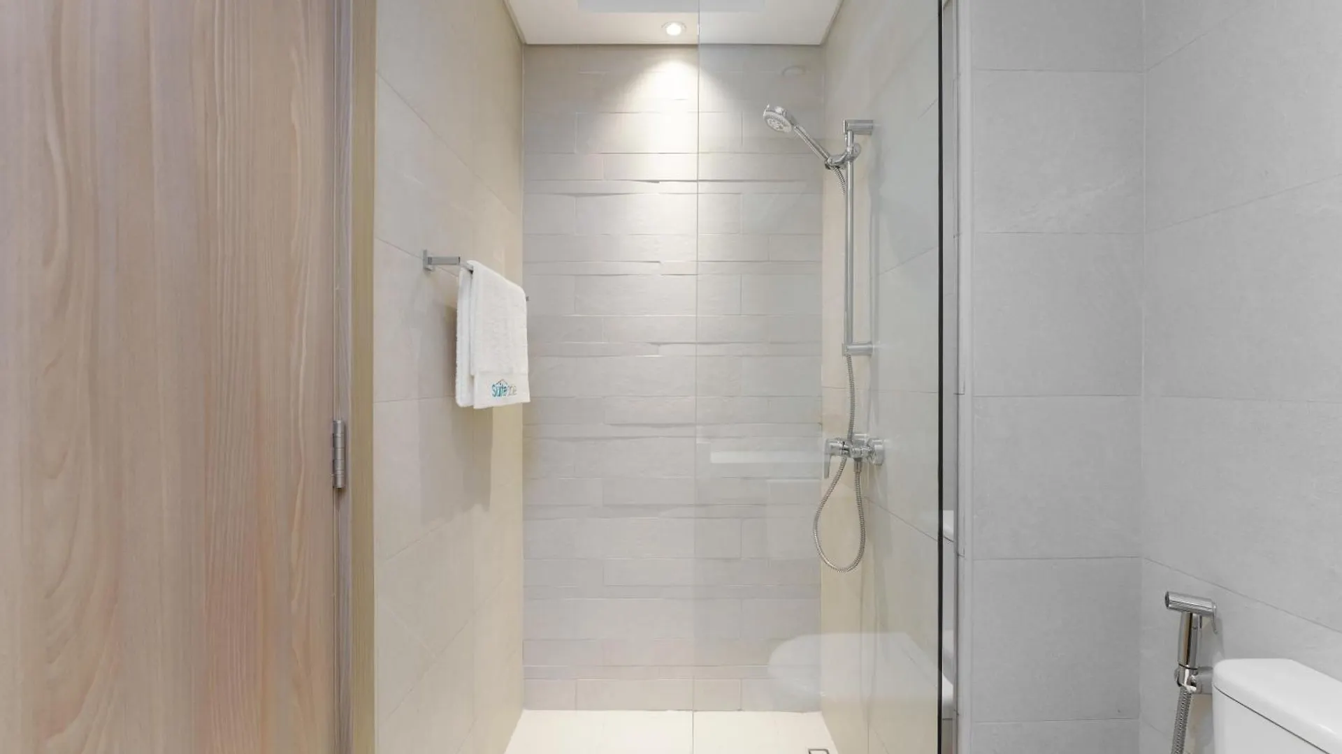 Premium Studio In Azizi Riviera Dubai Lägenhet